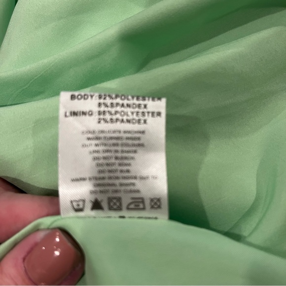 🌺NWT BEGINNINGS BOUTIQUE LENORA GREEN STRAPLESS DRESS SIZE 2🌺 - Picture 7 of 7